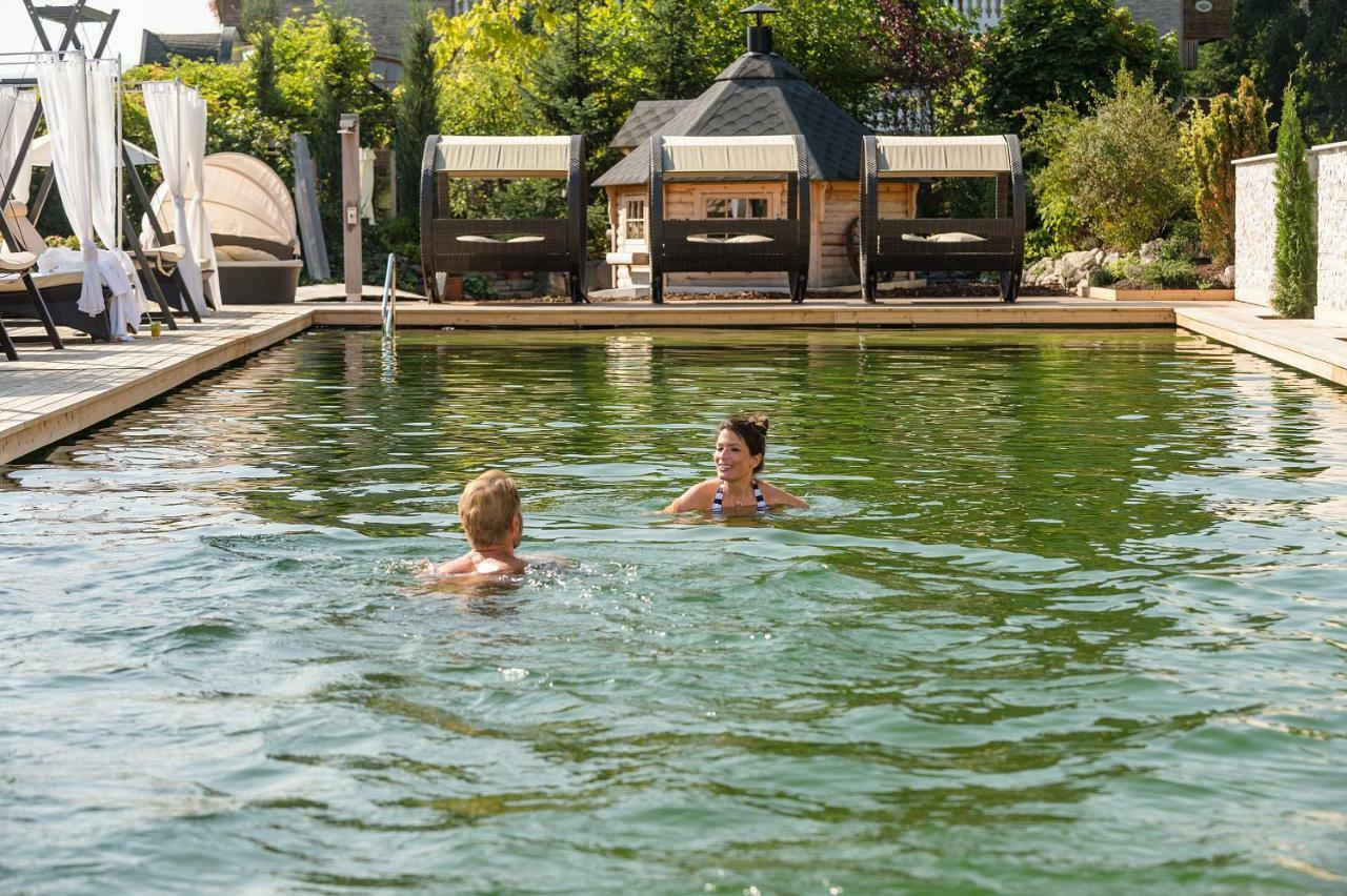 Hotel Winzer Wellness & Kuscheln Sankt Georgen im Attergau Exterior photo